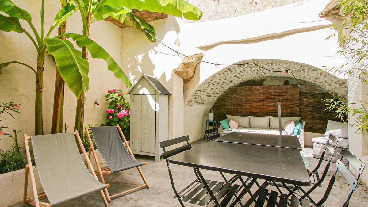 Grignan Ski Chalet | Village House with Terrace for Rent – Grignan, Drôme Provençale