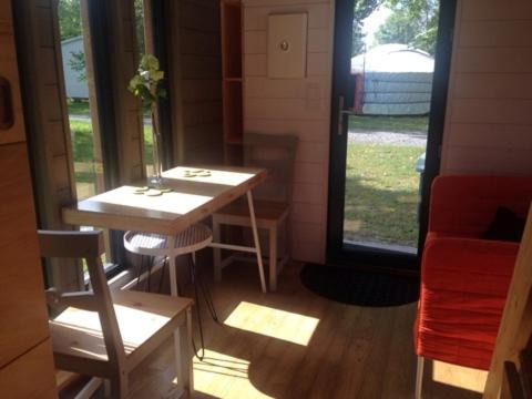 Saint-Benoit-des-Ondes House | village insolite tiny