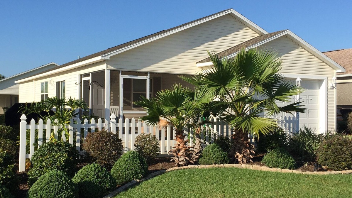 Fernandina House | Village of Fernandina - free use of golf cart with liability waiver