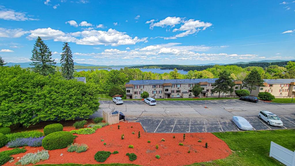 Weirs Beach Apartment | Village of Winnipesaukee
