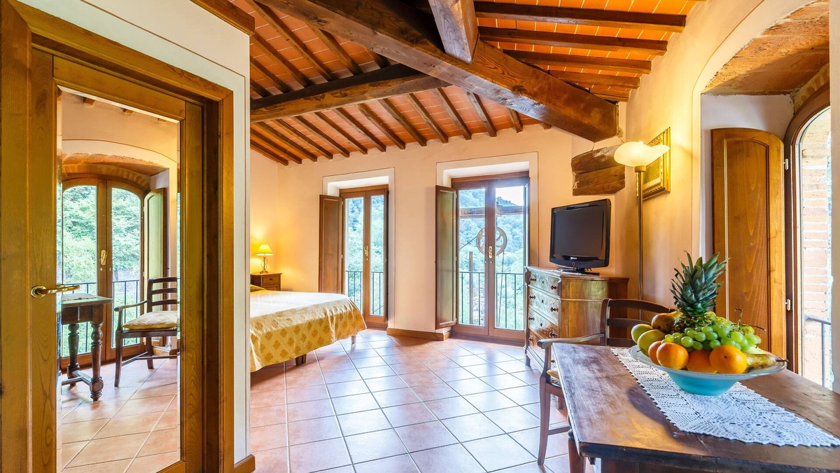 Pescia Hotel | Villaggio Albergo San Lorenzo e Santa Caterina