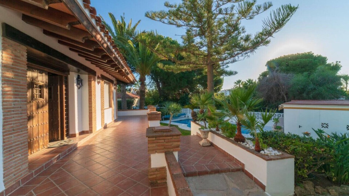 Urbanizacion Marbessa Villa | VillaMarbella