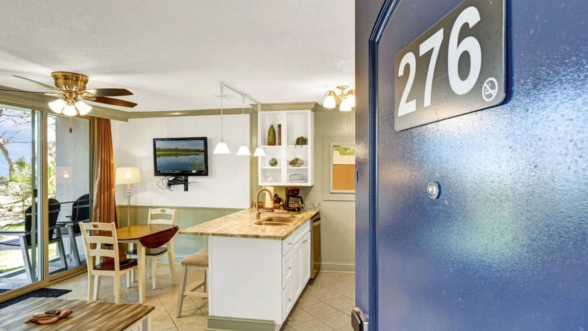 Jekyll Island Condo | Villas By The Sea Resort - Oceanfront