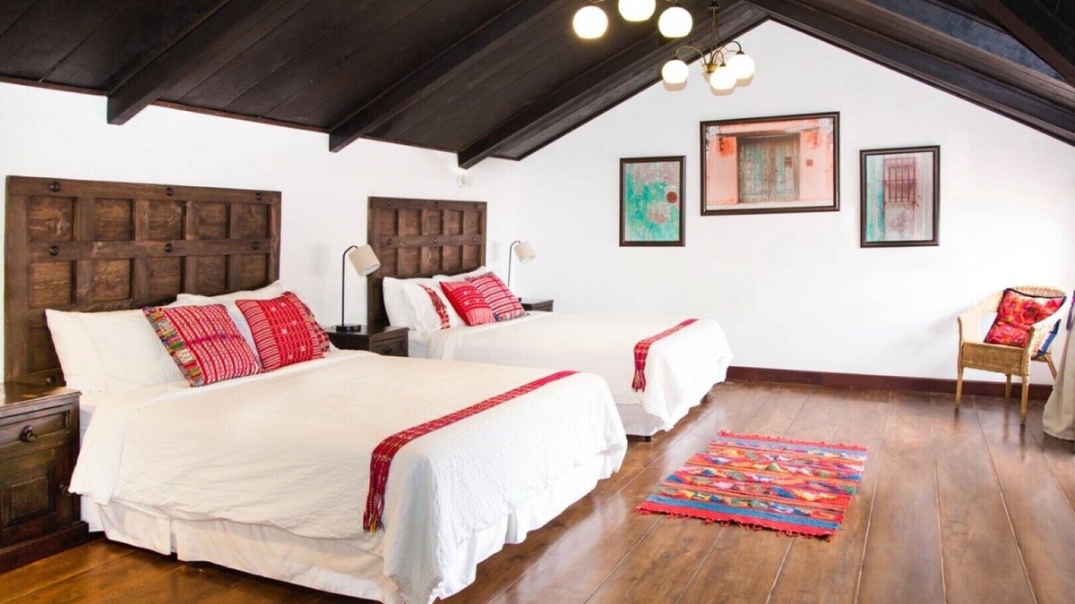 Santa Ana Villa | Villas de la Ermita 02, Antigua Guatemala