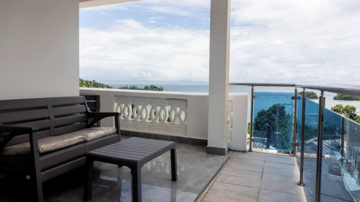 Barrio La Fortaleza Vieja Apartment | Villas Hillside apt 4