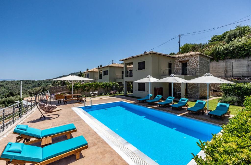 Apolpaina Villa | Villas On The Clouds