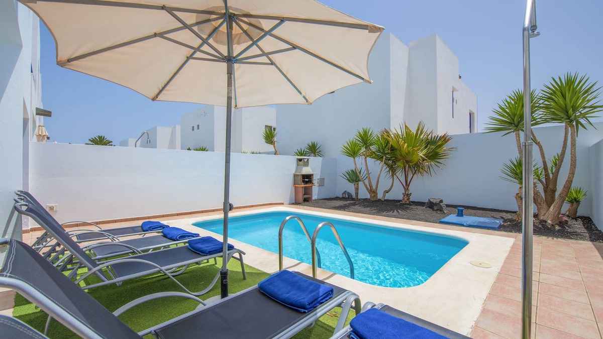 Playa Blanca Apartment | Villas Puerto Rubicon
