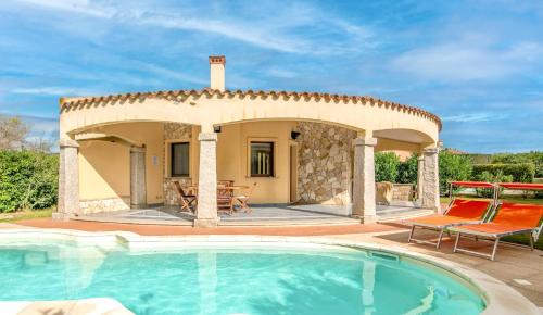 Costa Rei Villa | Villas with private pool just 400 meters from the Costa Rei - beach