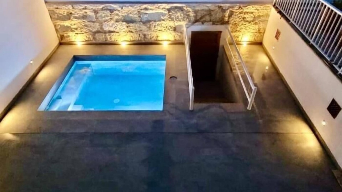 Porto Cristo Villa | Villas2meet Casa Blanca Porto Cristo
