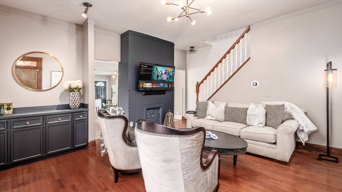 Olde Towne East House | VillaVista in Olde Town East! Columbus!