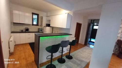 Iasi Villa | VillaWeb entire house for 10pers,just 5min to the center