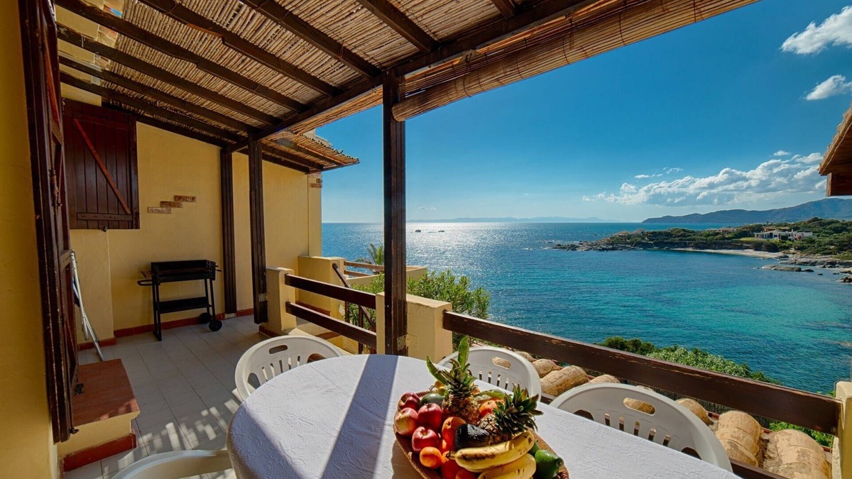 San Stefano House | Villetta Waterfront Cala Caterina, Villasimius, direct access to the beach,Wi-Fi