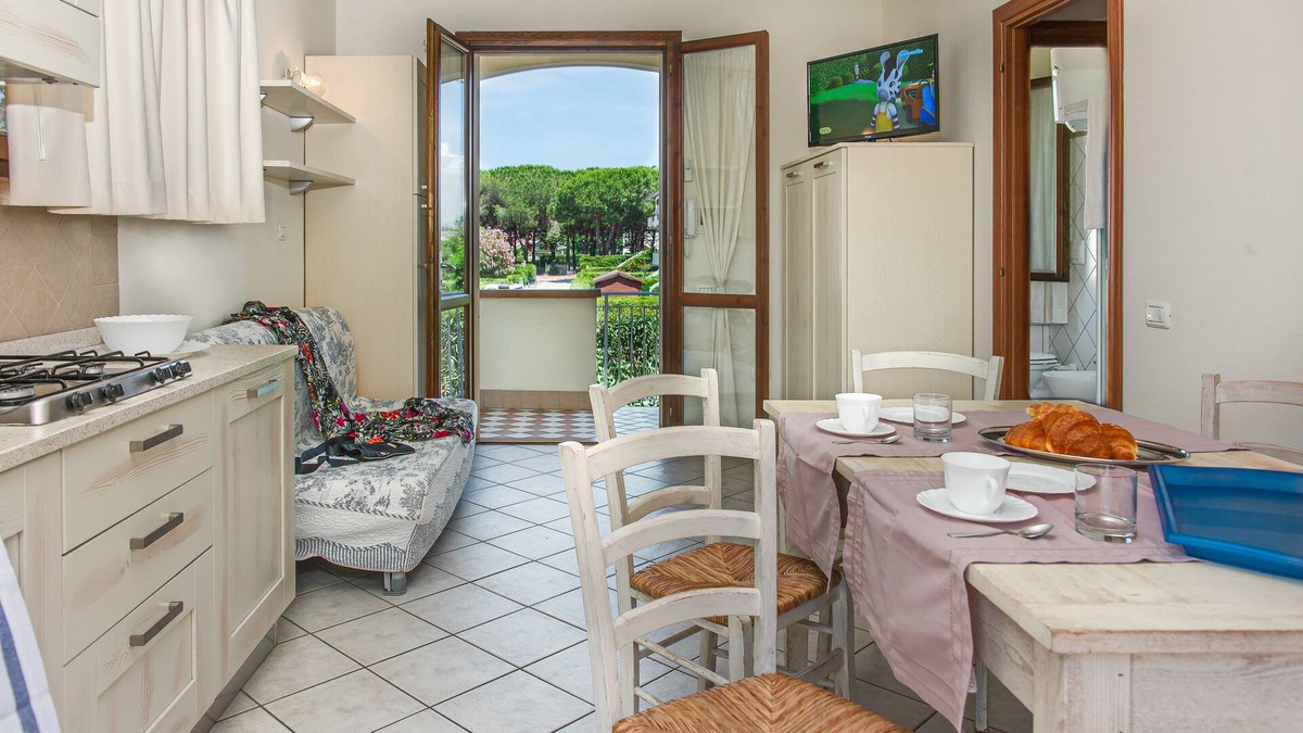 Mazzanta Apartment | Villette Tina