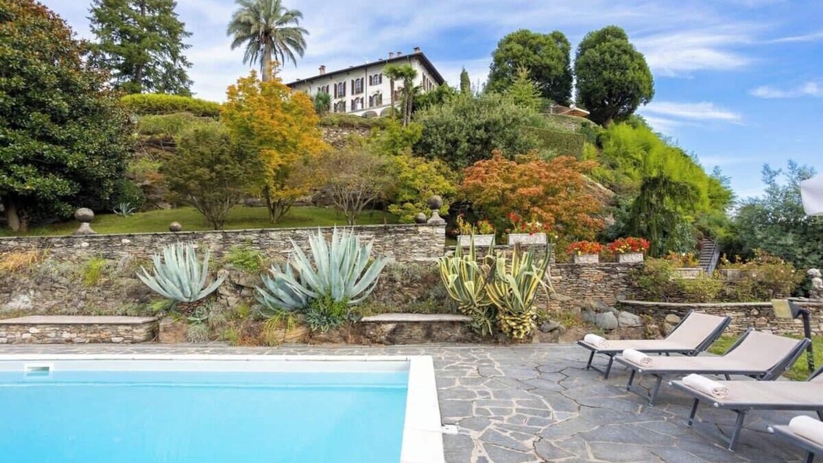Verbania Villa | VILLINO SAN REMIGIO - 9 BEDROOMS 18 PAX