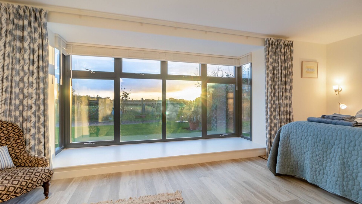 Saxmundham Apartment | Vincent Studio - One Bedroom Apartment, Sleeps 2