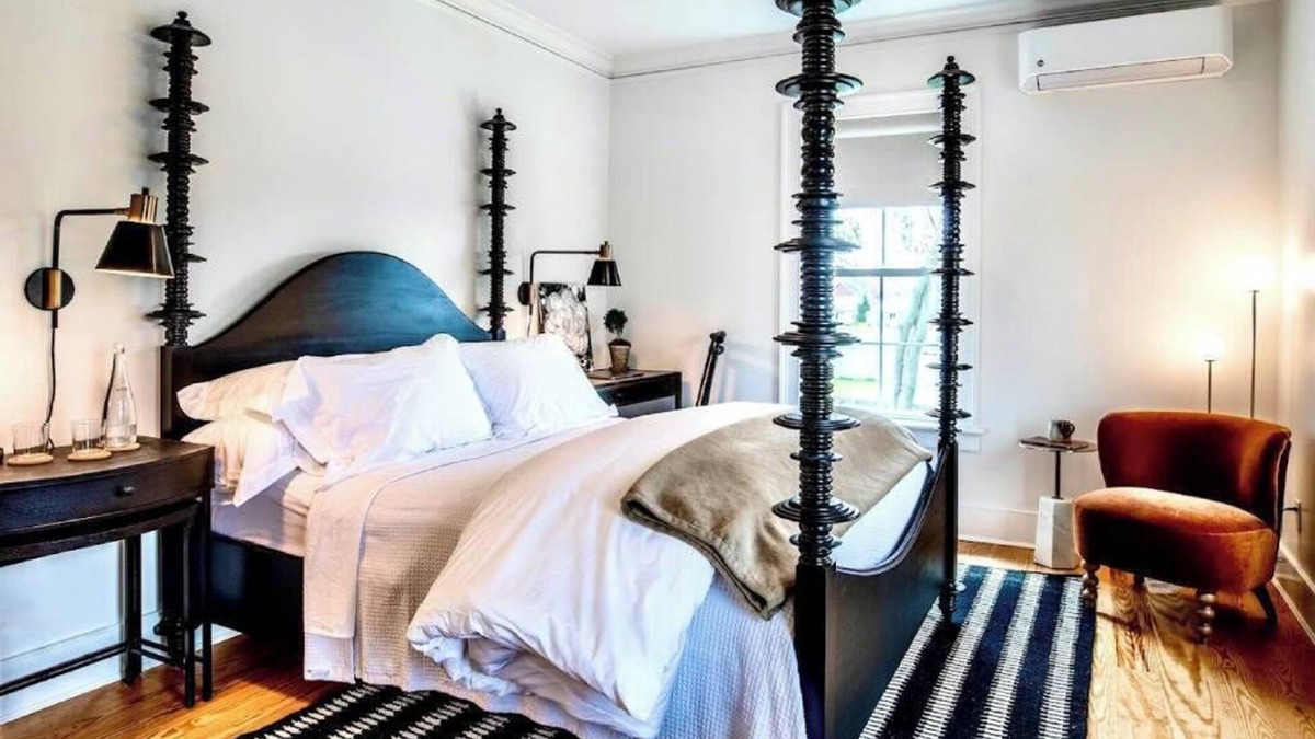 Southold Bed & Breakfast | Vine + Sand-Southold, NY'S Newest B&B Room-Room 3-Queen Bed and Ensuite Bathroom With Rain Shower