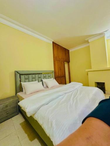 Dunga Gali Apartment | Vine wood cotteg