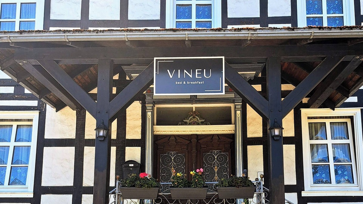 Groenebach Bed & Breakfast | VINEU - Bed n Breakfast
