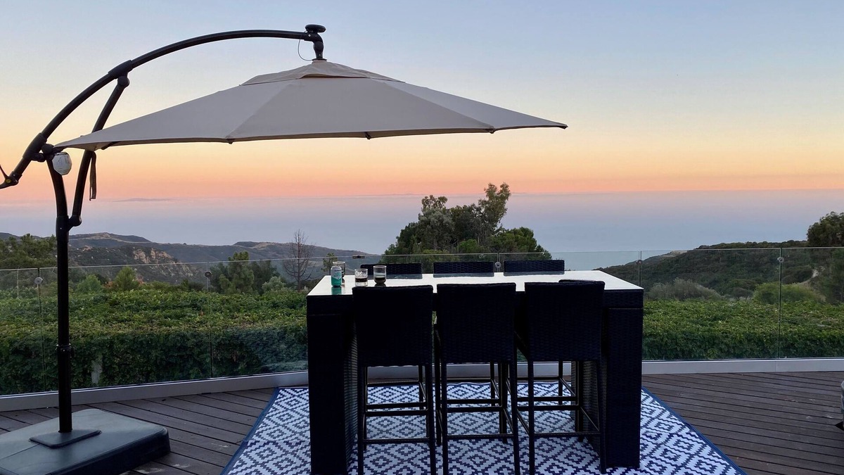 Malibu House | Vineyard Above the Clouds
