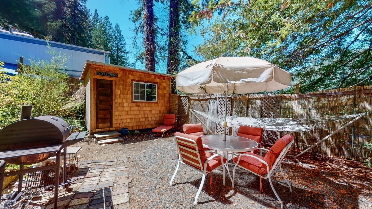 Guerneville House | Vineyard cottage with a hot tub, fireplace, washer/dryer & vineyard views