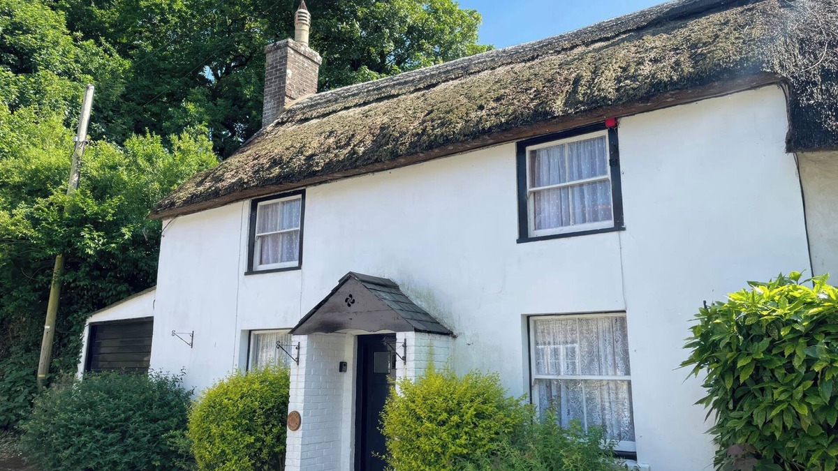 Owermoigne Cottage | VINNEY COTTAGE, pet friendly, character holiday cottage in Owermoigne