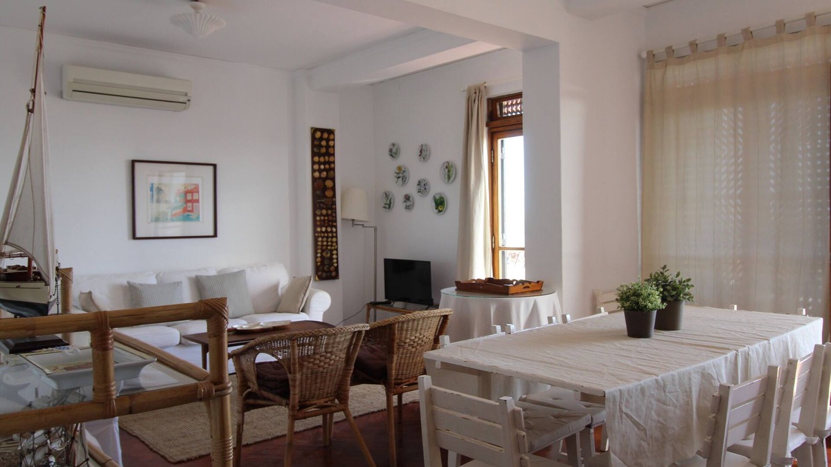 Vila Real Santo Antonio Apartment | Vintage Apartment Oceanfront 41356/AL