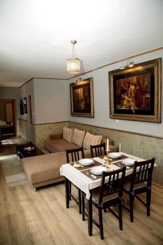 Sighisoara Apartment | Vintage Apartment - Ultracentral, 2 dormitoare