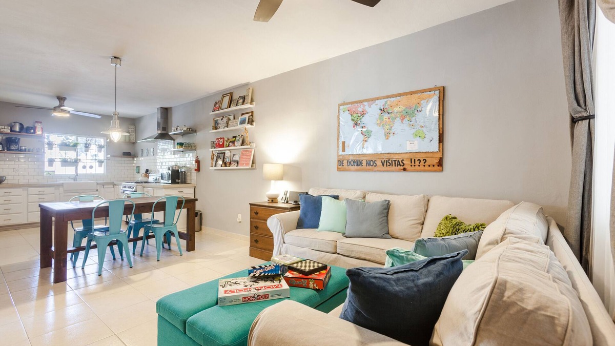 Puerto Juarez Apartment | Vintage Charm,Private 2bed,1bath Apt, Ground floor! Great shade!
