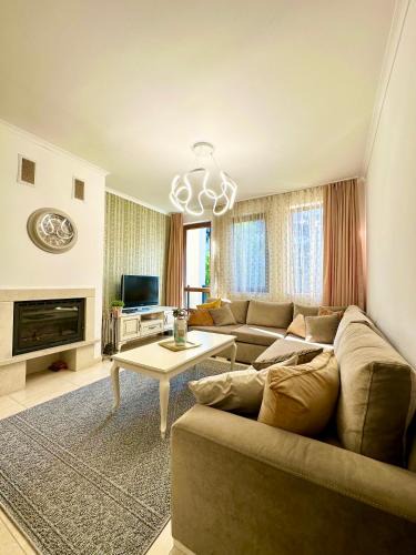 Pamporovo Apartment | Vintage De Lux, Top Location, 2Bdr Grand Monastery, Pamporovo
