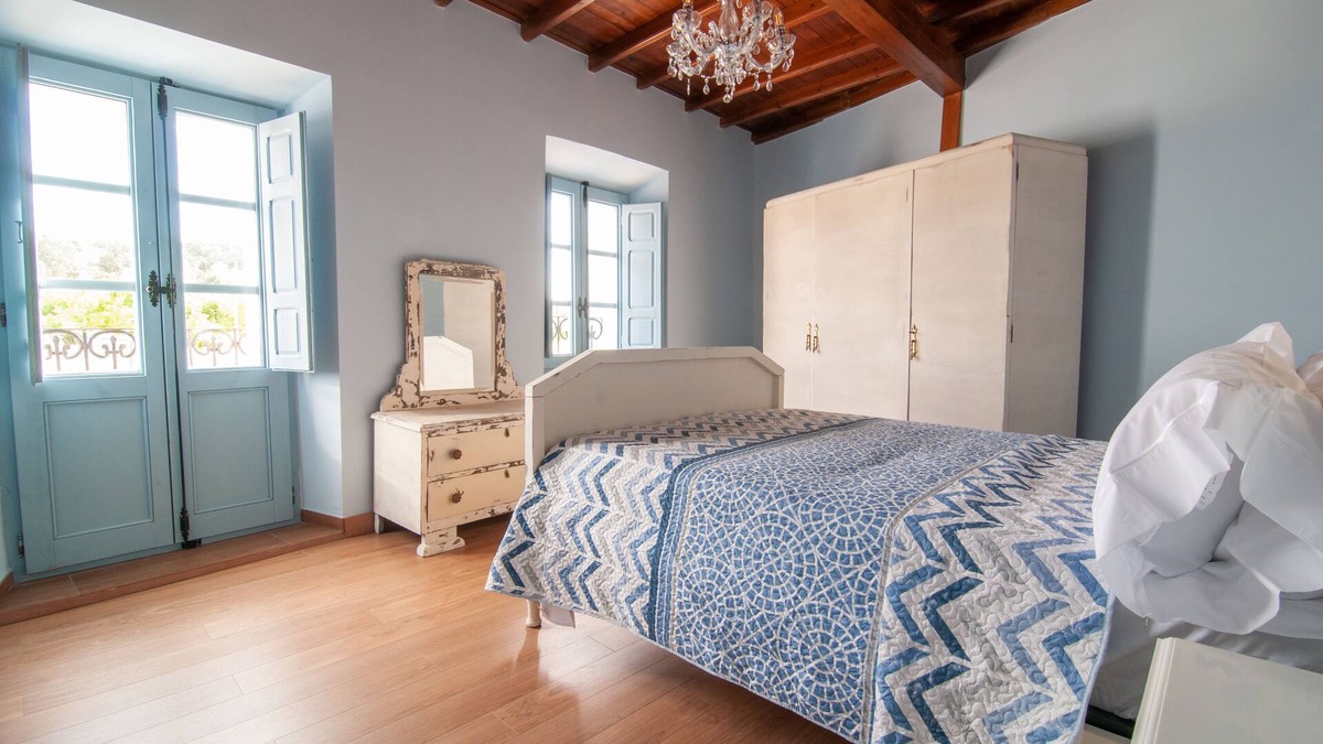 Cerezal de Penahorcada House | Vintage Cottage With Large Yard