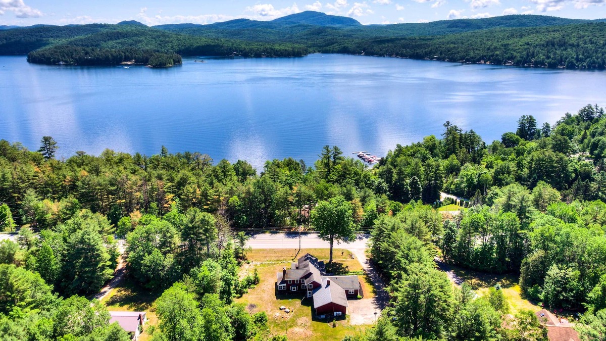 Skylark Beach House | Vintage Schroon Lake Farmhouse w/Private Beach!