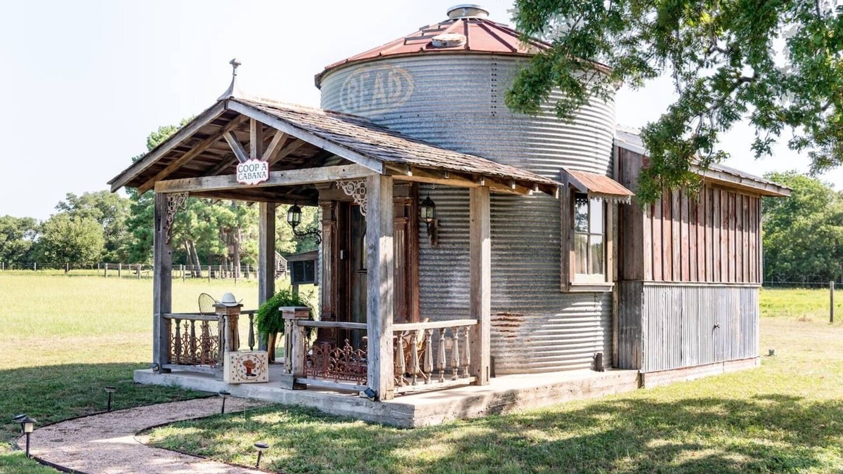 La Grange Cabin | Vintage Silo #3 | 8 Min. to Round Top | Sleeps 3