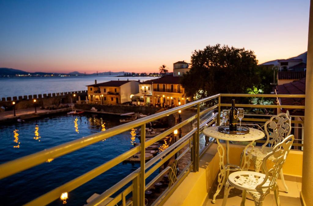 Gefira Mpania Apartment | Vip Lepanto Port Suites