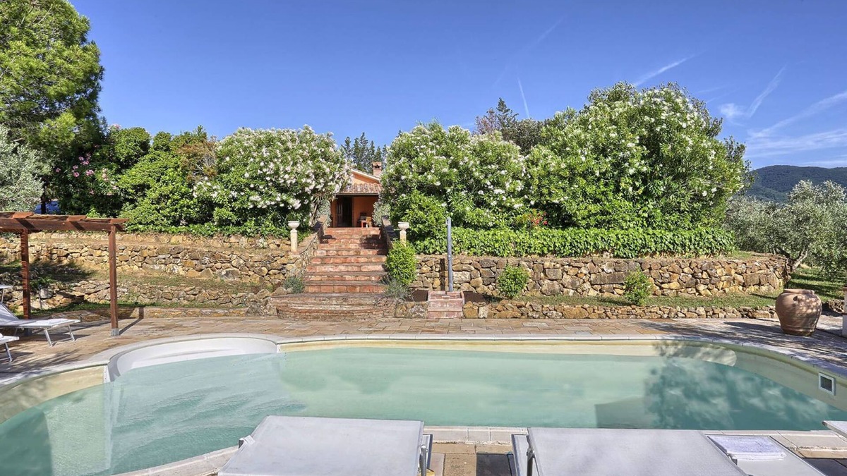 Scarlino Villa | Virginia 8 , Emma Villas