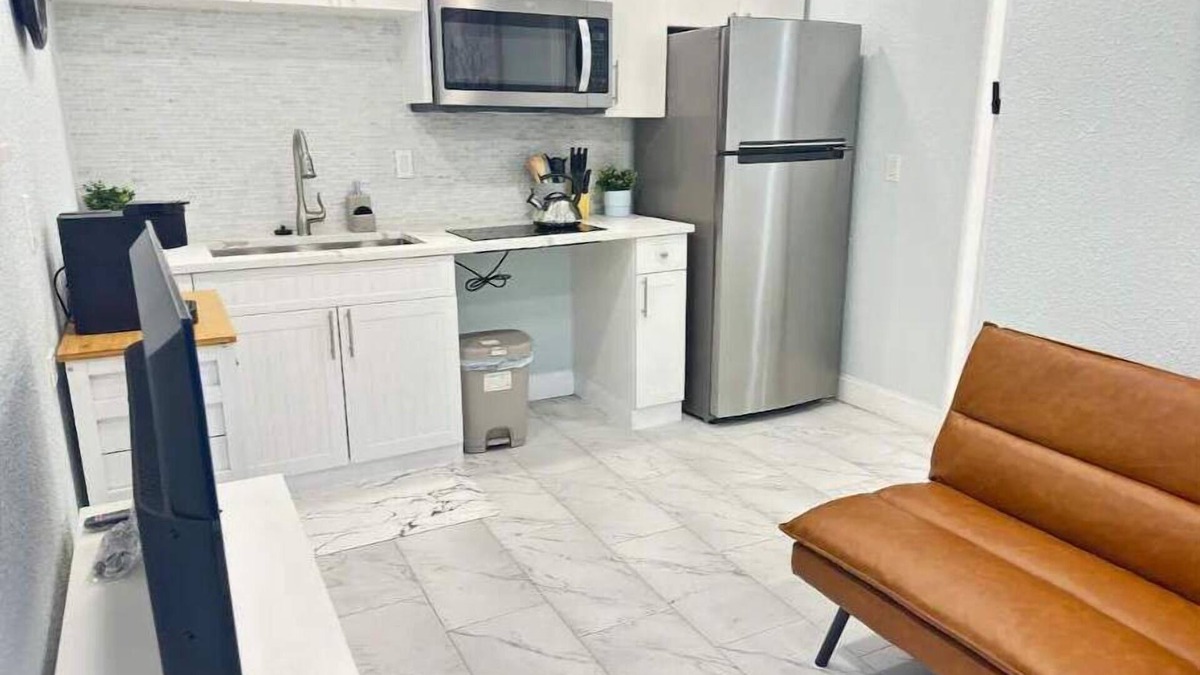 Palma Ceia West House | Virginia Park cottage of South Tampa