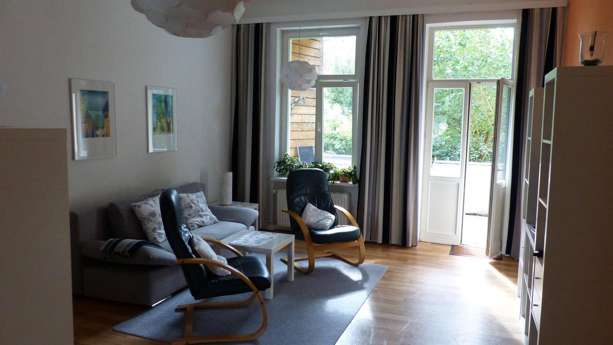 Ostorf Apartment | Vis-a-vis Berliner Tor