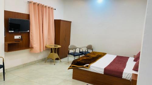 Ayodhya House | Vishnupriya Stay