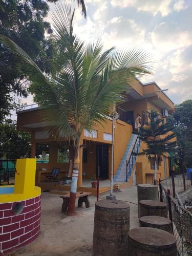 Rajpipla Apartment | VISHWVRUND HOME STAy