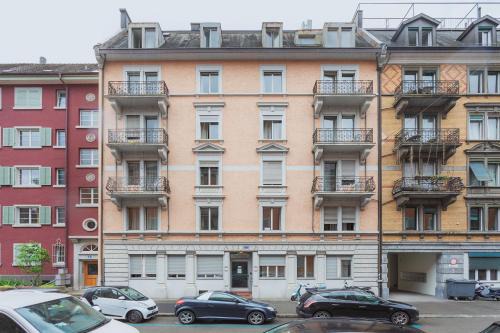 Gewerbeschule Apartment | VISIONAPARTMENTS Albertstrasse - contactless check-in