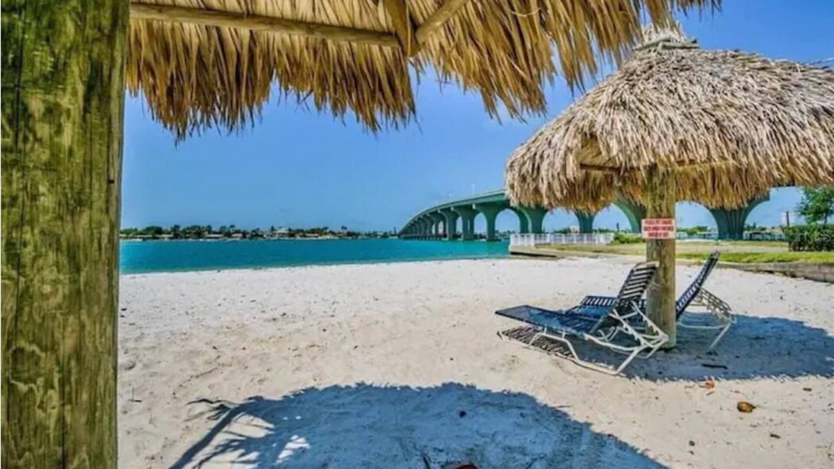 Isla del Sol Condo | Visit Paradise! Remodeled 2-bed/2-bath condo.