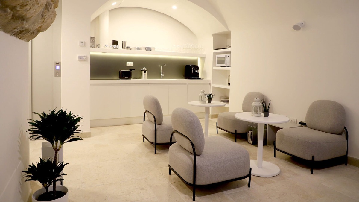 Old Town House | VISTA BORGO ANTICO - Tower house in the historic center of Bari.