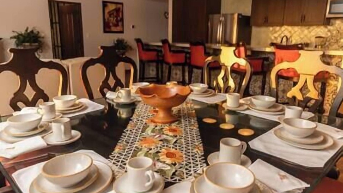 Cabo San Lucas Hotel | VISTA ENCANTADA RESIDENCES-2BDR-BUTTLER-CONCIERGE!