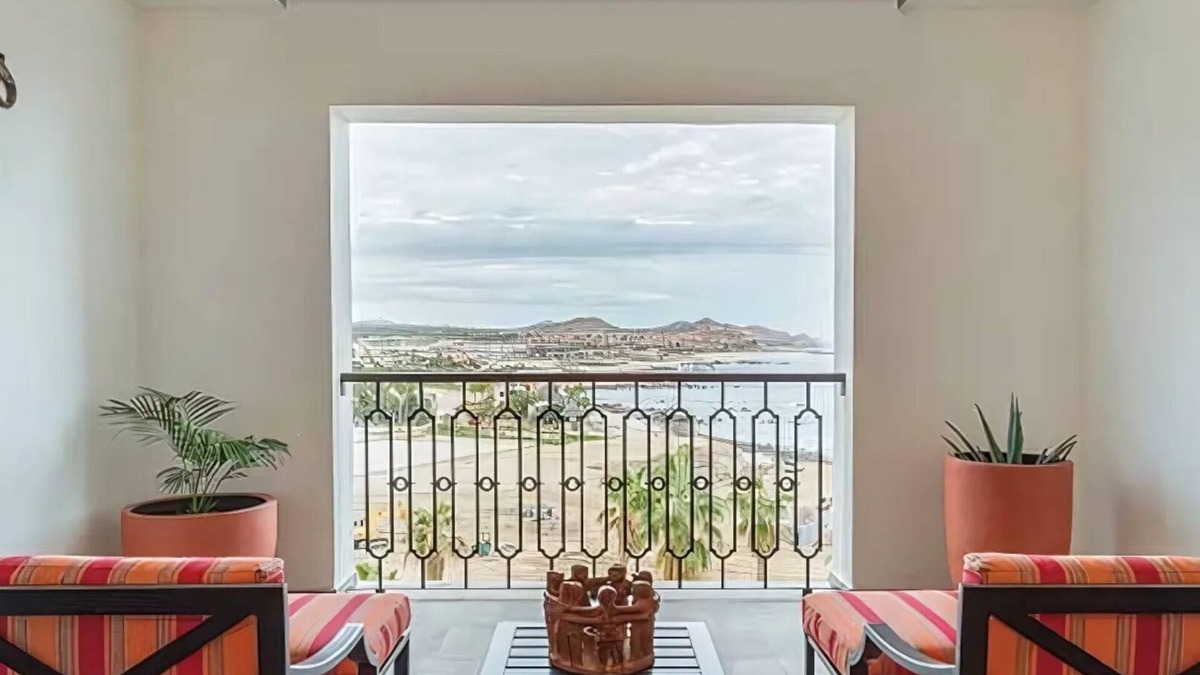 Los Cabos Hotel | ✩ Vista Encantada ✩ 1BR Ocean Suite ✩ Stunning Views ✩