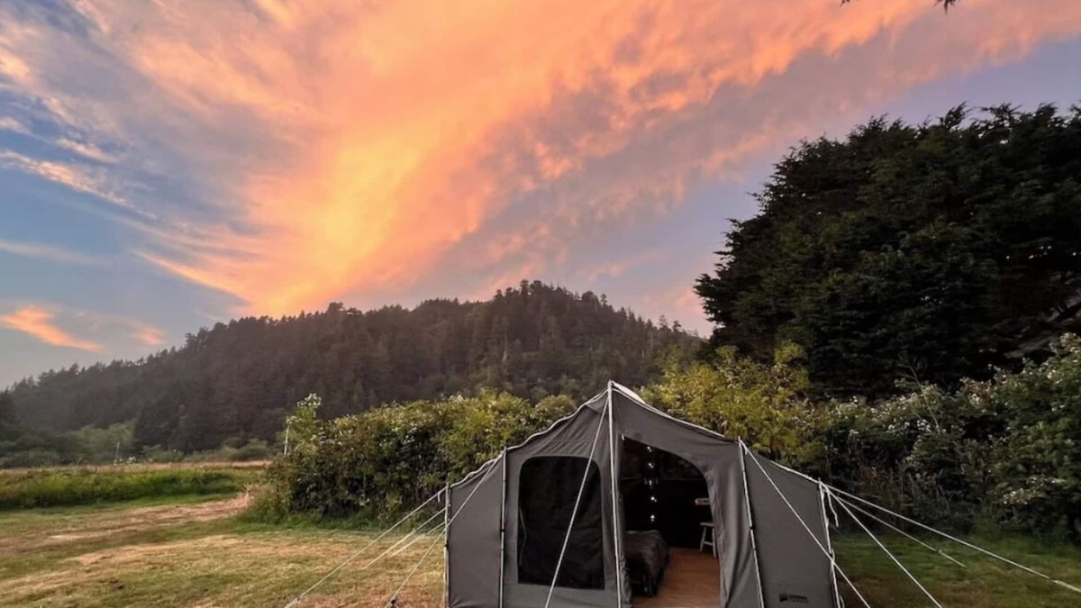 Klamath Apartment | Vista Glamping Tent!