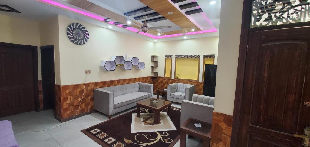 Quetta House | vista guest house