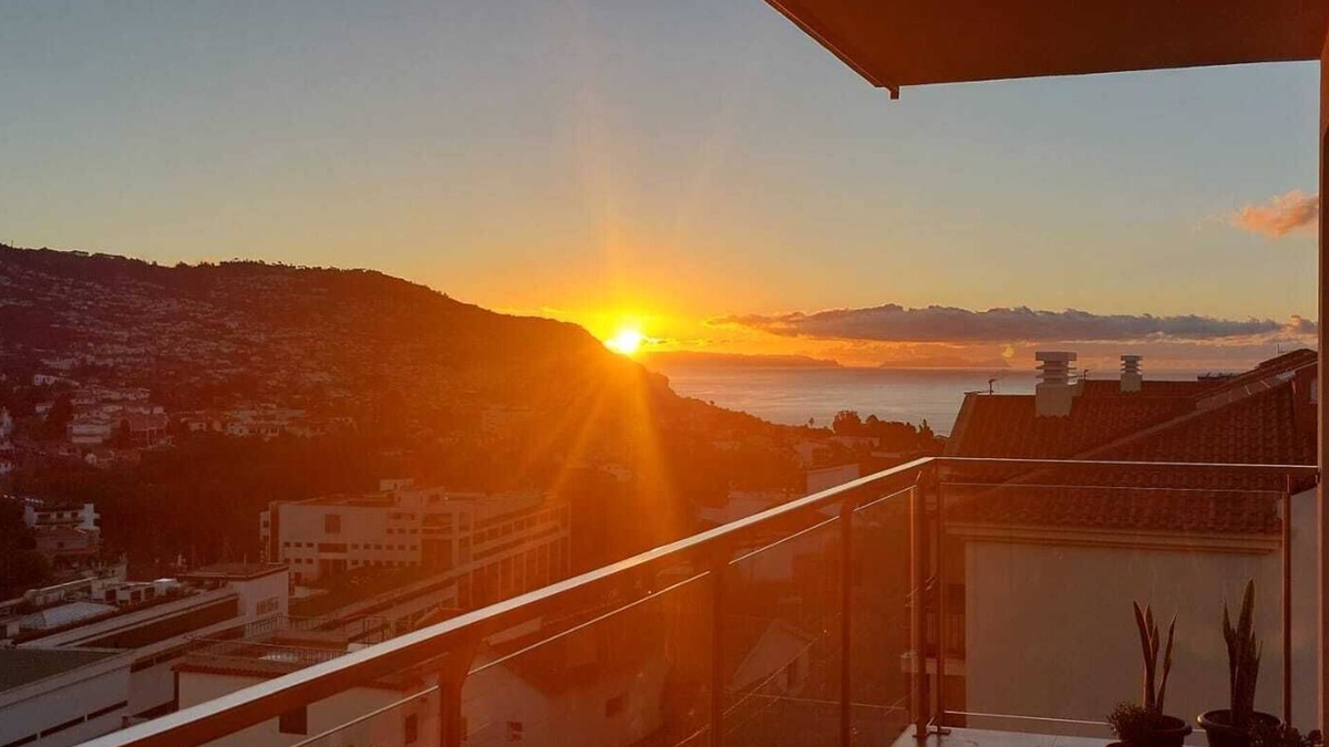 Sao Roque Condo | Vista Inesquecível num Ambiente Acolhedor!