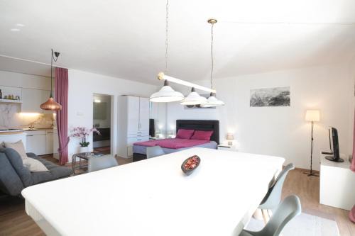 Orselina Apartment | VISTA LAGO casa Hulya