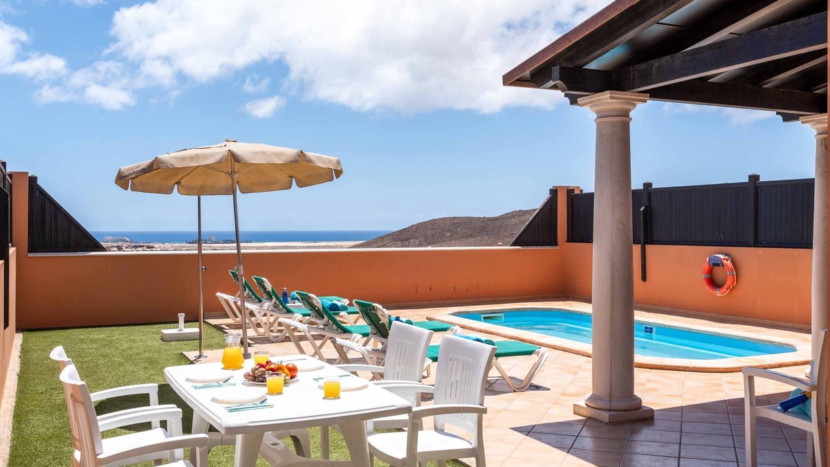 Geafond Villa | Vista Lobos - Three Bedroom Villa, Sleeps 6