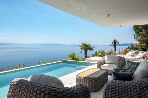 Opatija Apartment | Vista Magica apartment with swimming pool