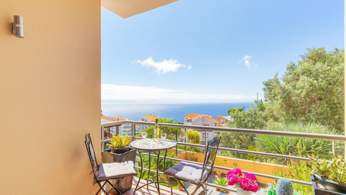 Canico Apartment | Vista Mar by Atlantic Holiday